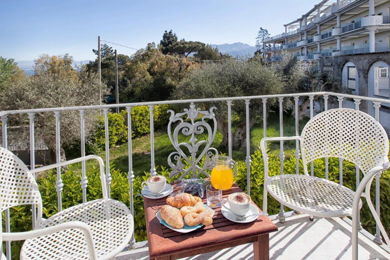 Atlantic Palace Hotel (Adults Only) Sorrente Extérieur photo