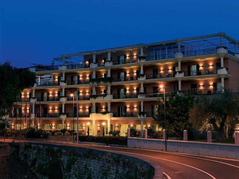 Atlantic Palace Hotel (Adults Only) Sorrente Extérieur photo
